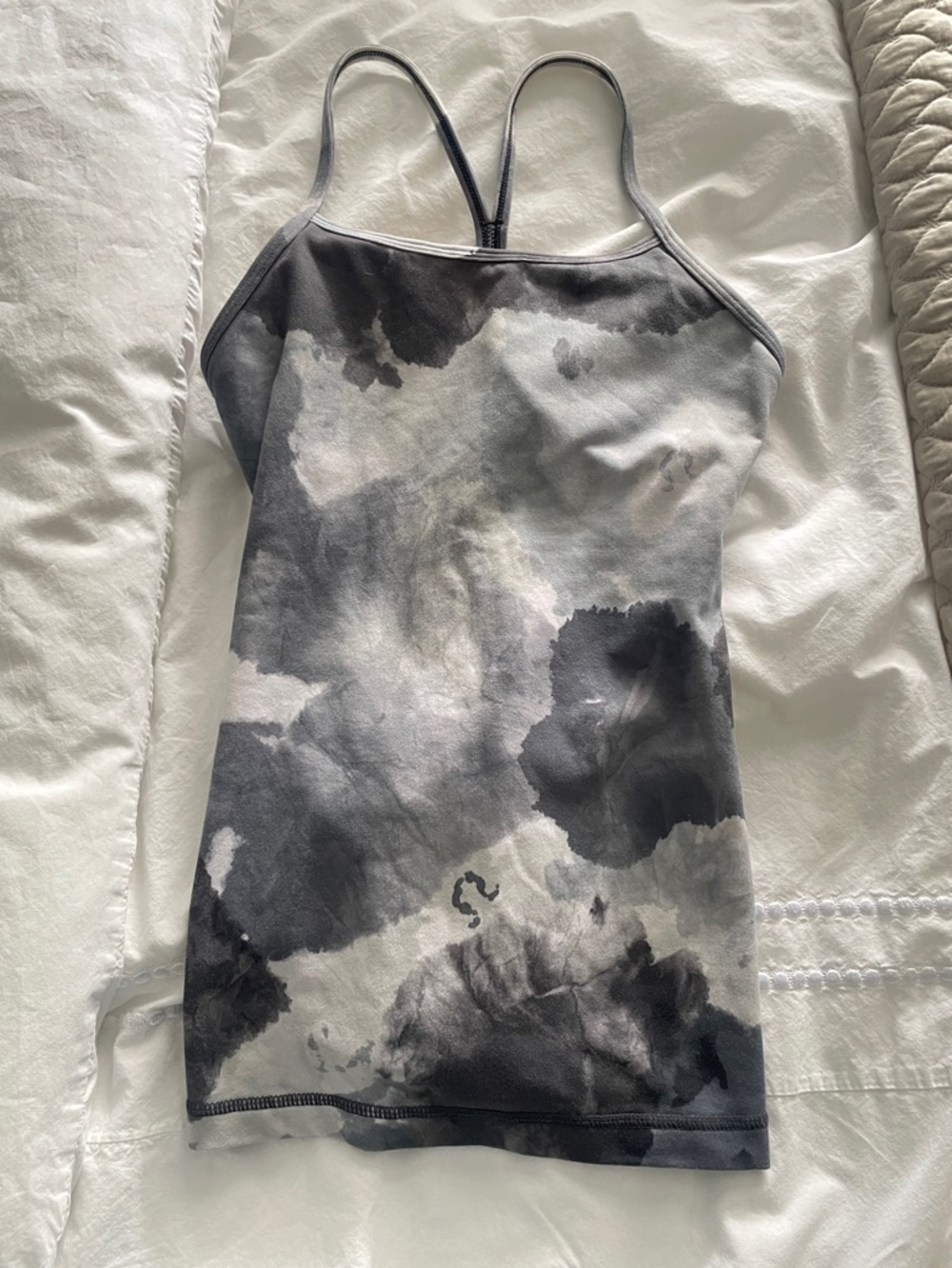 Lululemon tank top size 2